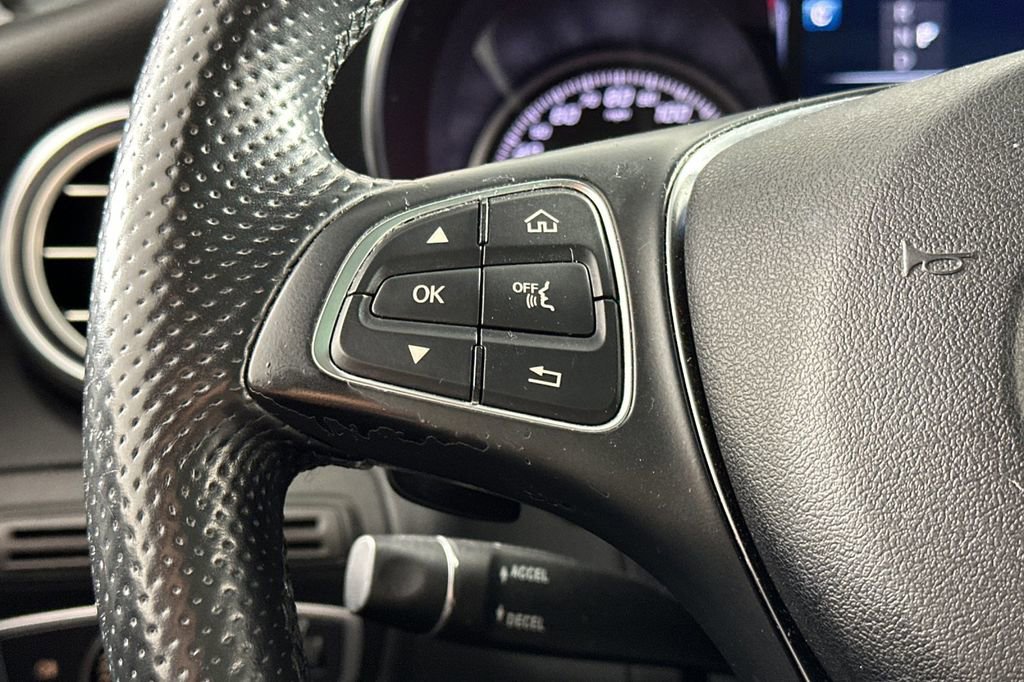 Certified 2017 Mercedes-Benz GLC 300 4MATIC image 30