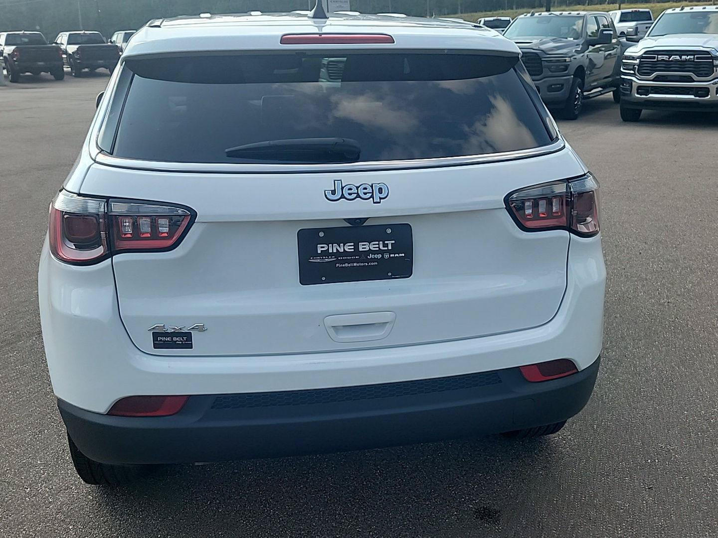 Certified 2025 Jeep Compass Sport AWD/4WD image 14