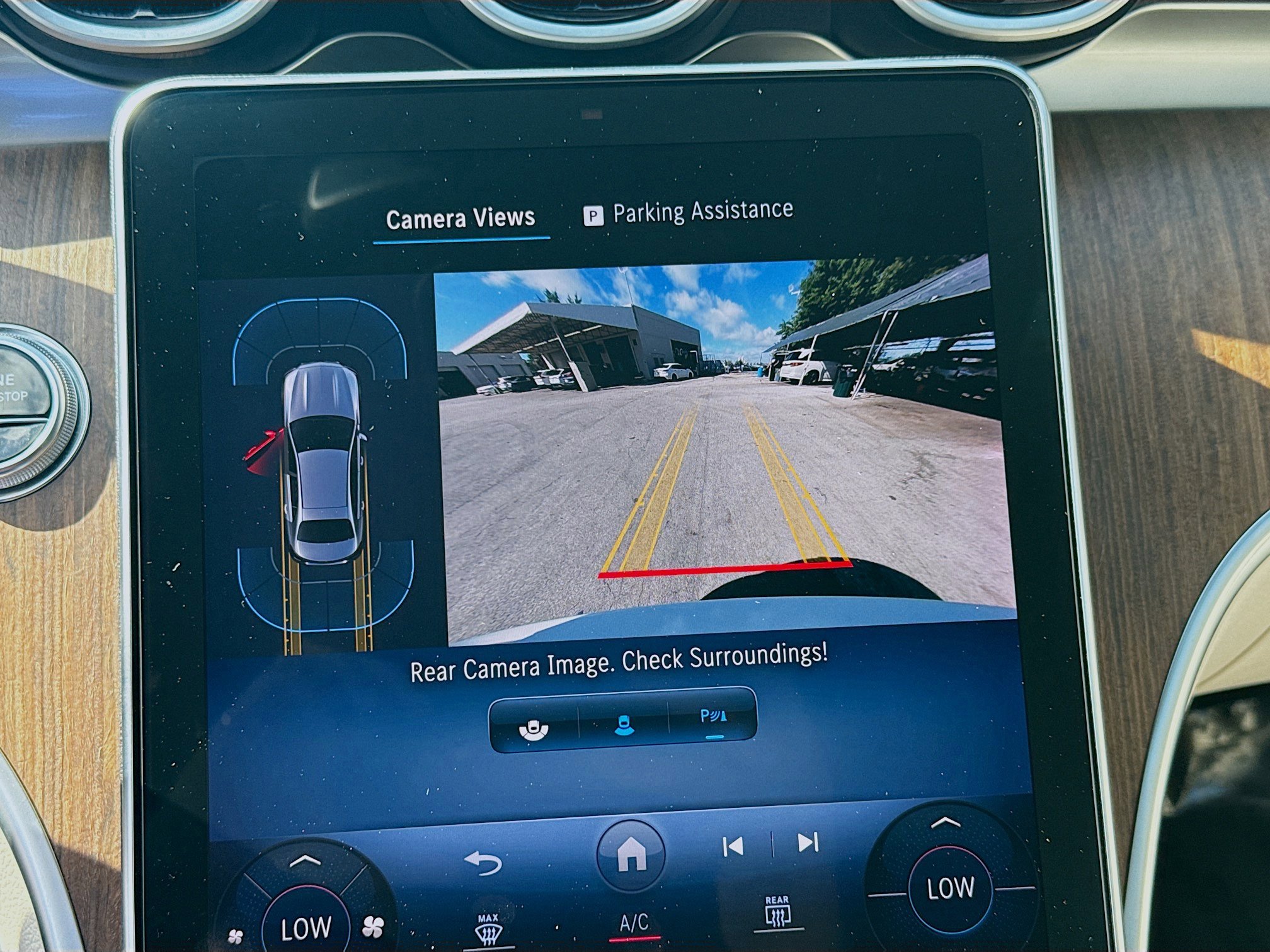 Used 2024 Mercedes-Benz C 300 Sedan image 13