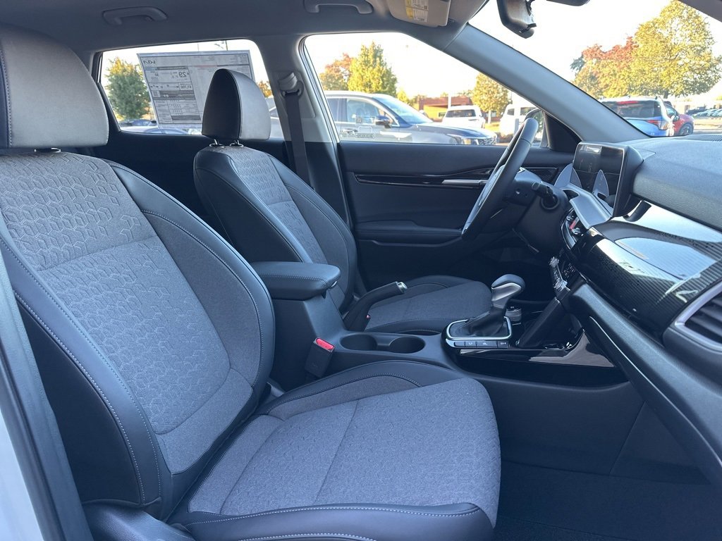 New 2026 Kia Seltos S image 14