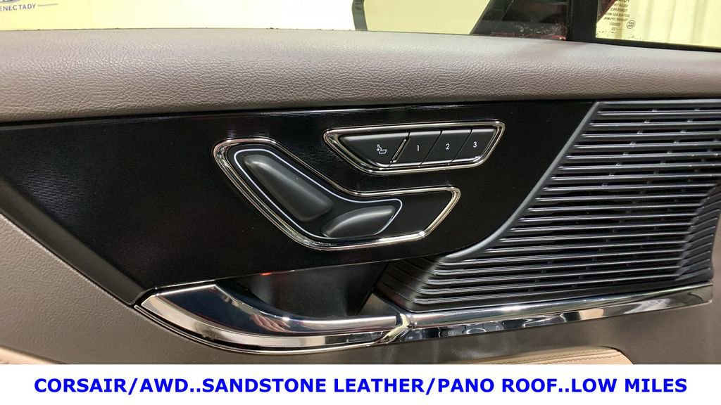 Used 2020 Lincoln Corsair AWD w/ Premium Package image 29