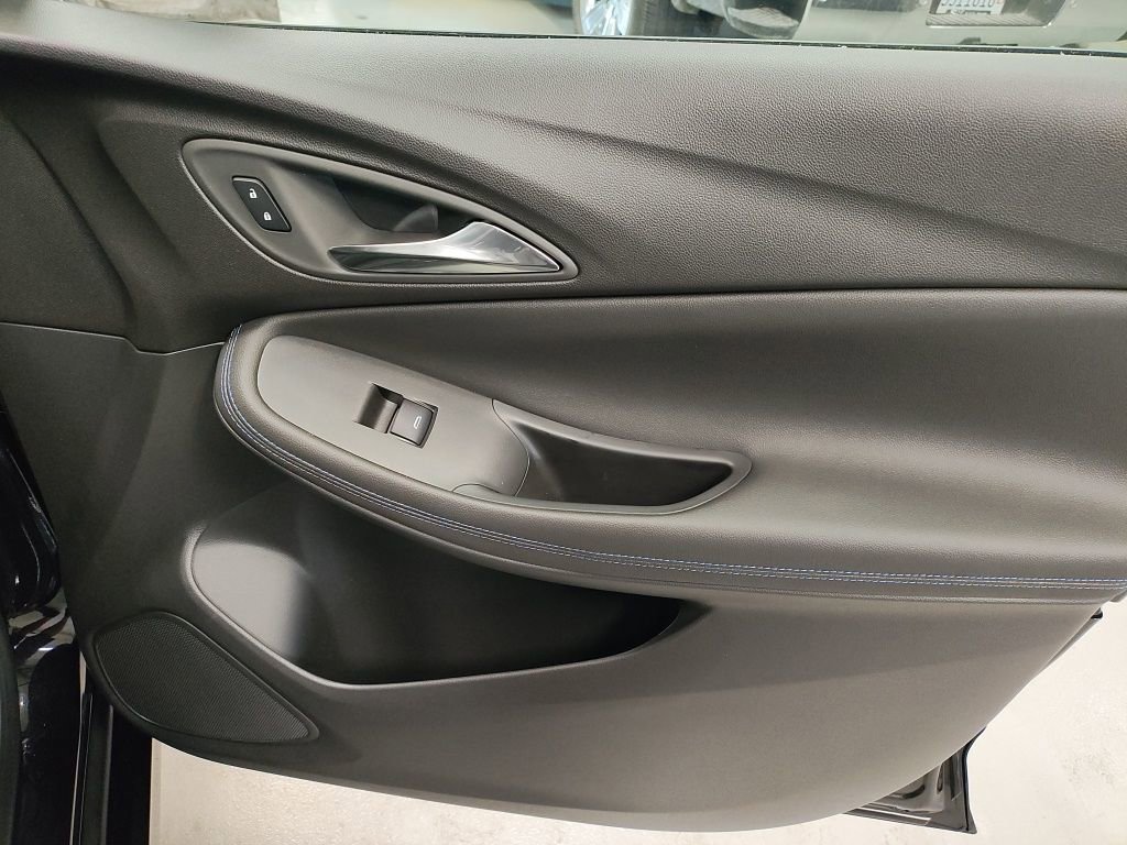 New 2026 Buick Encore GX Sport Touring w/ Advanced Technology Package image 9
