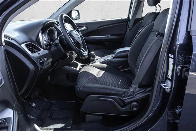Used 2020 Dodge Journey SE image 11
