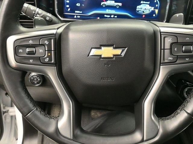 Used 2023 Chevrolet Silverado 1500 LTZ AWD/4WD image 20