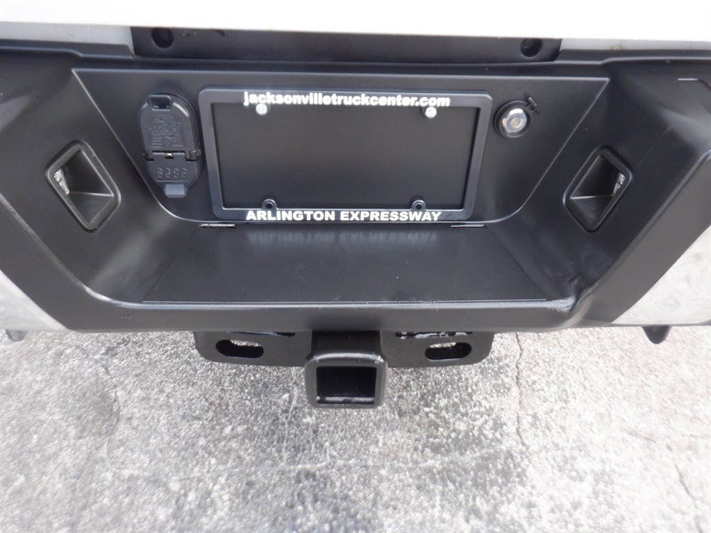 Used 2019 Ford F350 XLT image 5