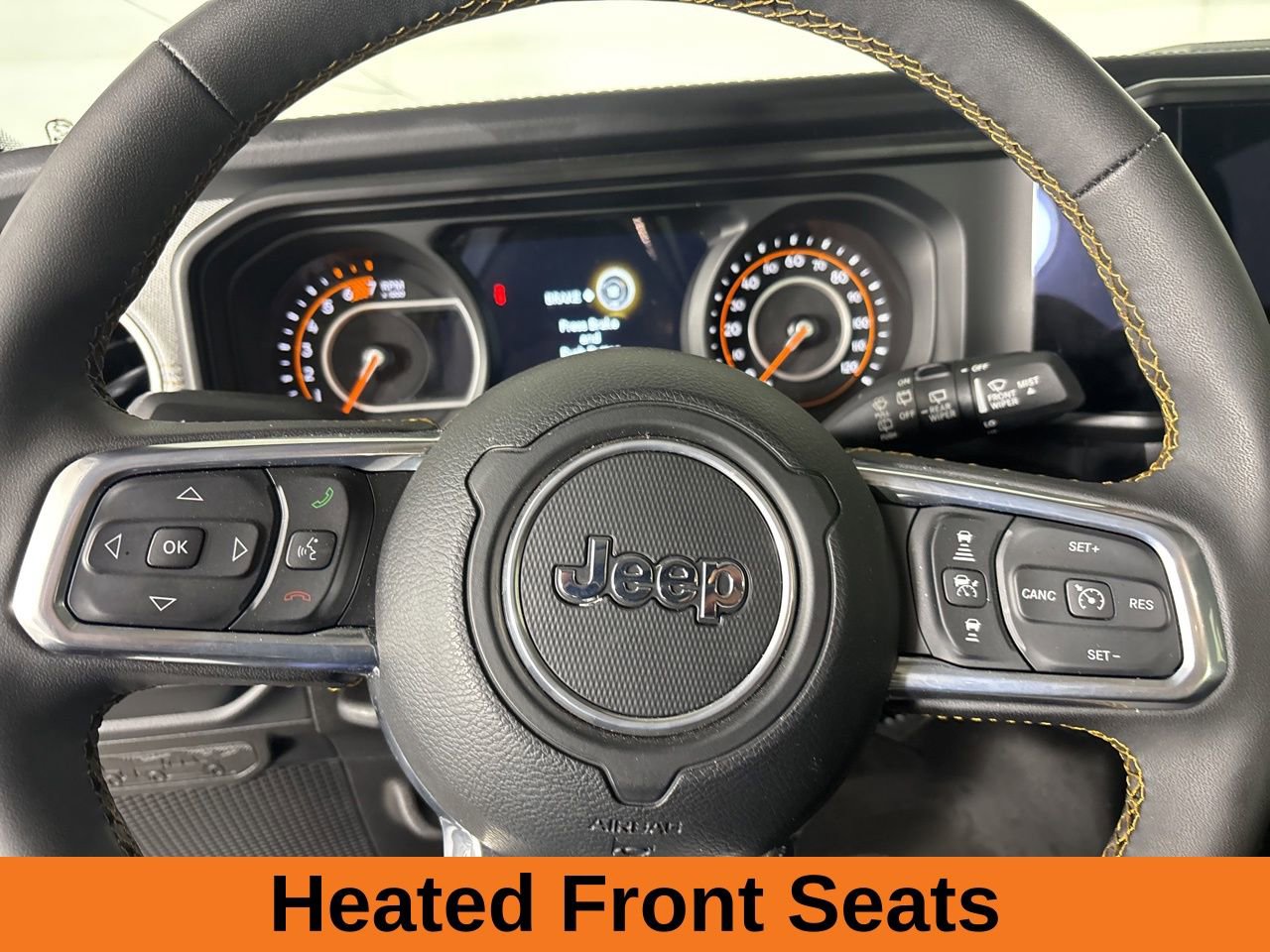 Used 2024 Jeep Wrangler Unlimited Sahara w/ Safety Group AWD/4WD image 11