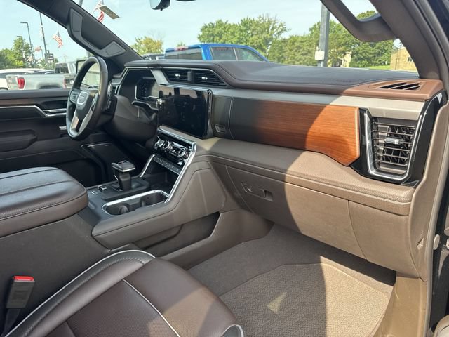 Used 2025 GMC Sierra 1500 Denali w/ Denali Reserve Package AWD/4WD image 30