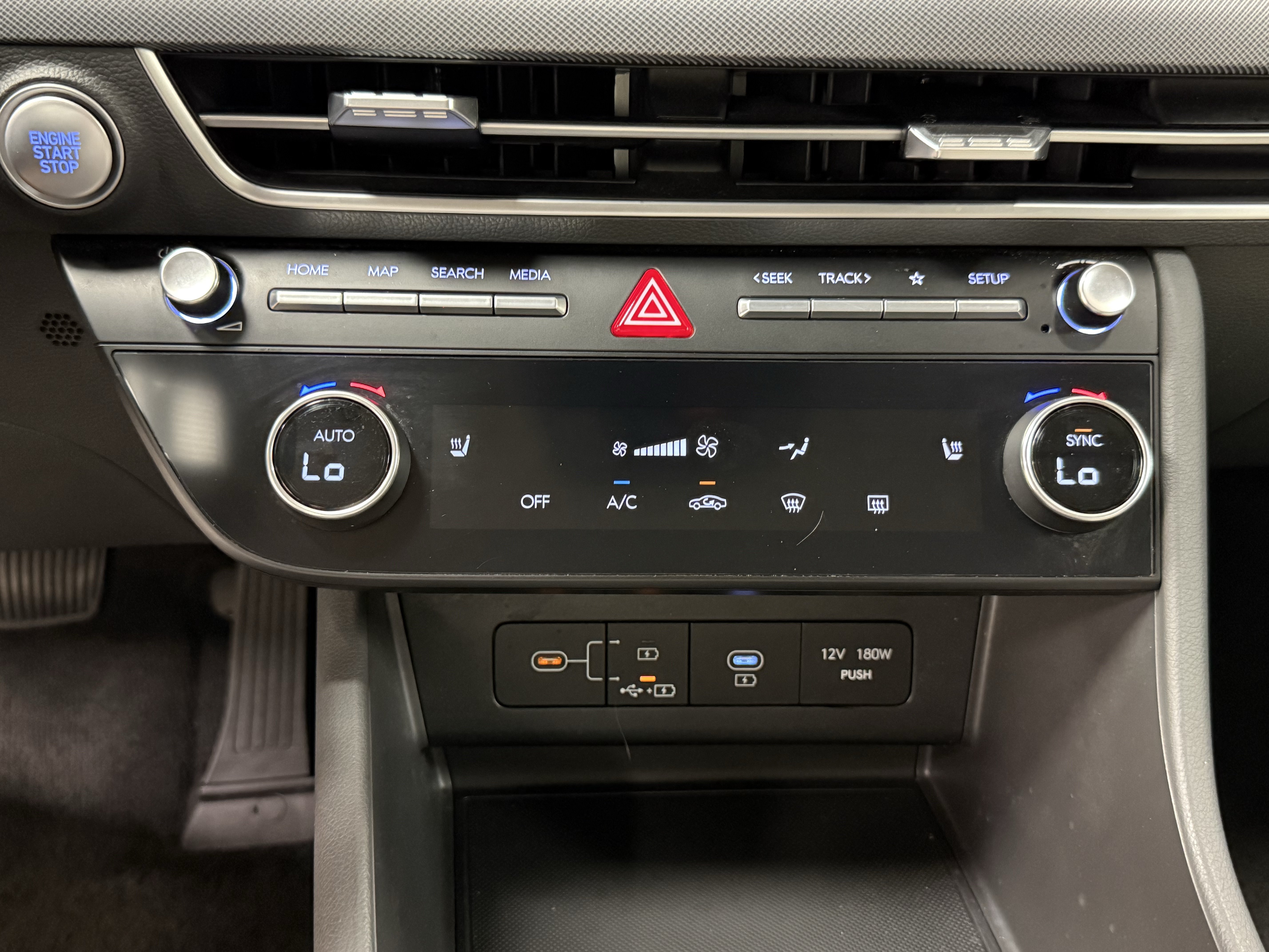 Used 2025 Hyundai Sonata SEL FWD image 22