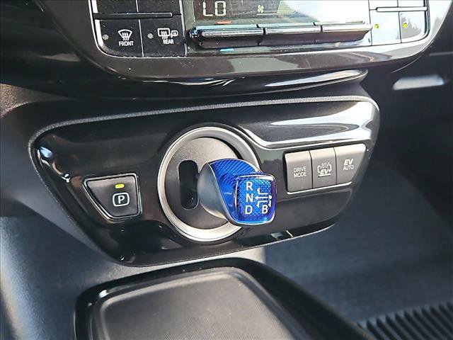 Used 2021 Toyota Prius Prime LE FWD image 12