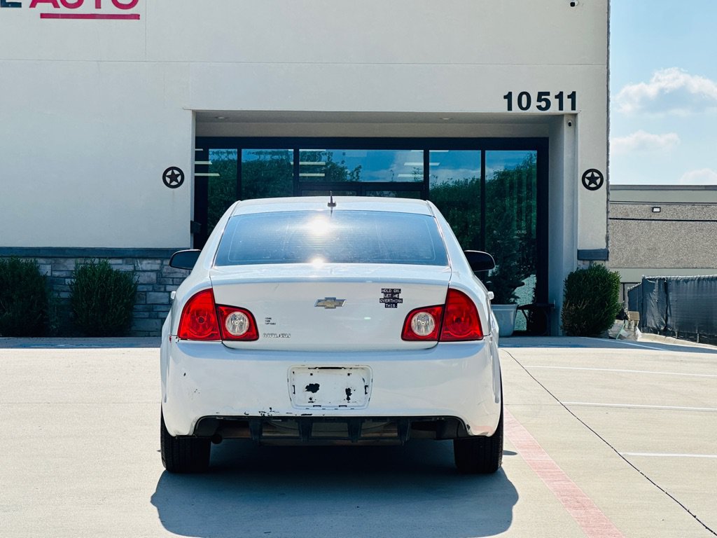 Used 2011 Chevrolet Malibu LS w/ LPO, Convenience Package FWD image 7