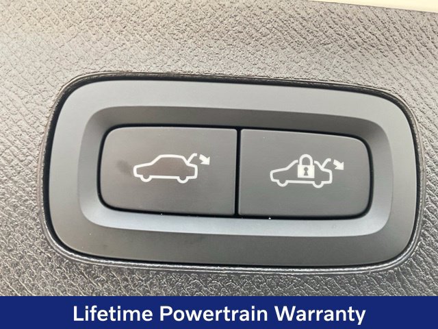 Certified 2023 Volvo XC90 T8 Ultimate w/ Protection Package Premier AWD/4WD image 26