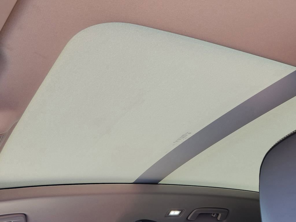 New 2026 Volkswagen Tiguan SE image 17