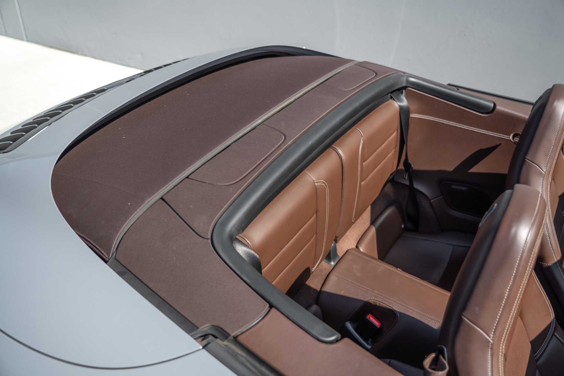 Used 2024 Porsche 911 Carrera image 35