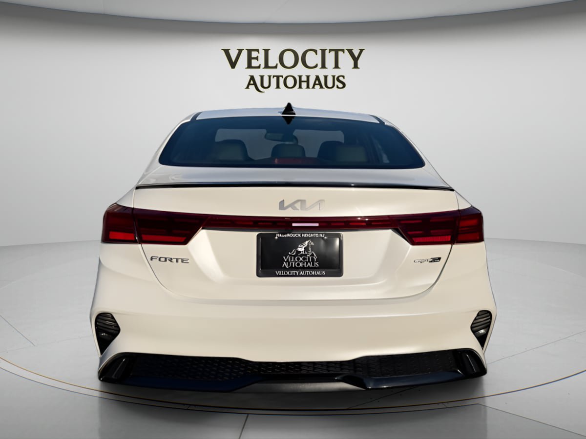 Used 2023 Kia Forte GT-Line w/ GT-Line Technology Package FWD image 6