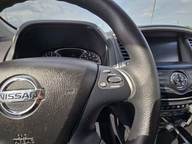 Used 2019 Nissan Pathfinder S FWD image 12