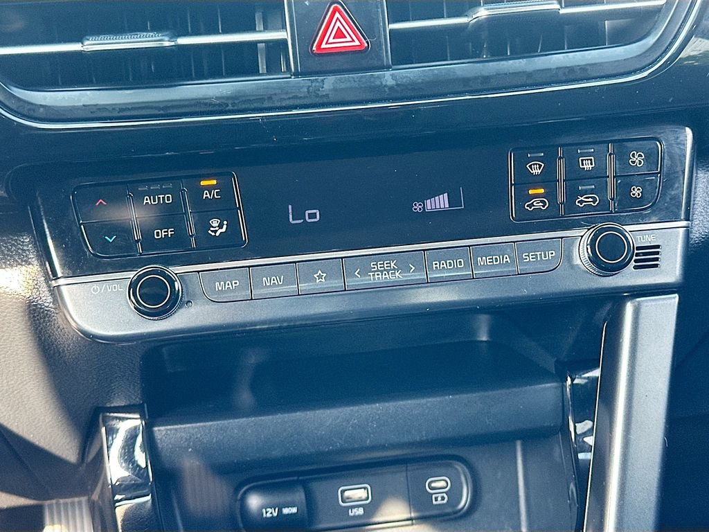 Certified 2024 Kia Seltos X-Line AWD/4WD image 16