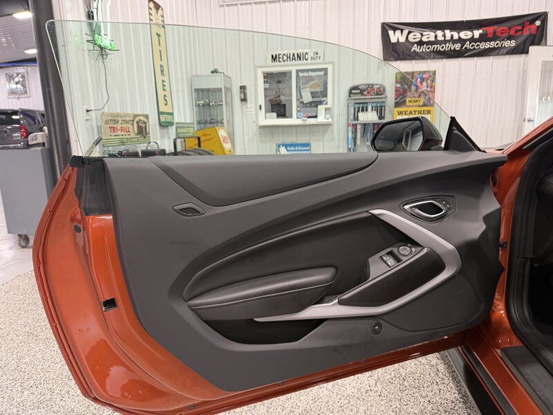 Used 2024 Chevrolet Camaro SS RWD image 31