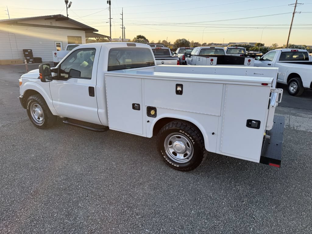 Used 2016 Ford F350 XL RWD image 8