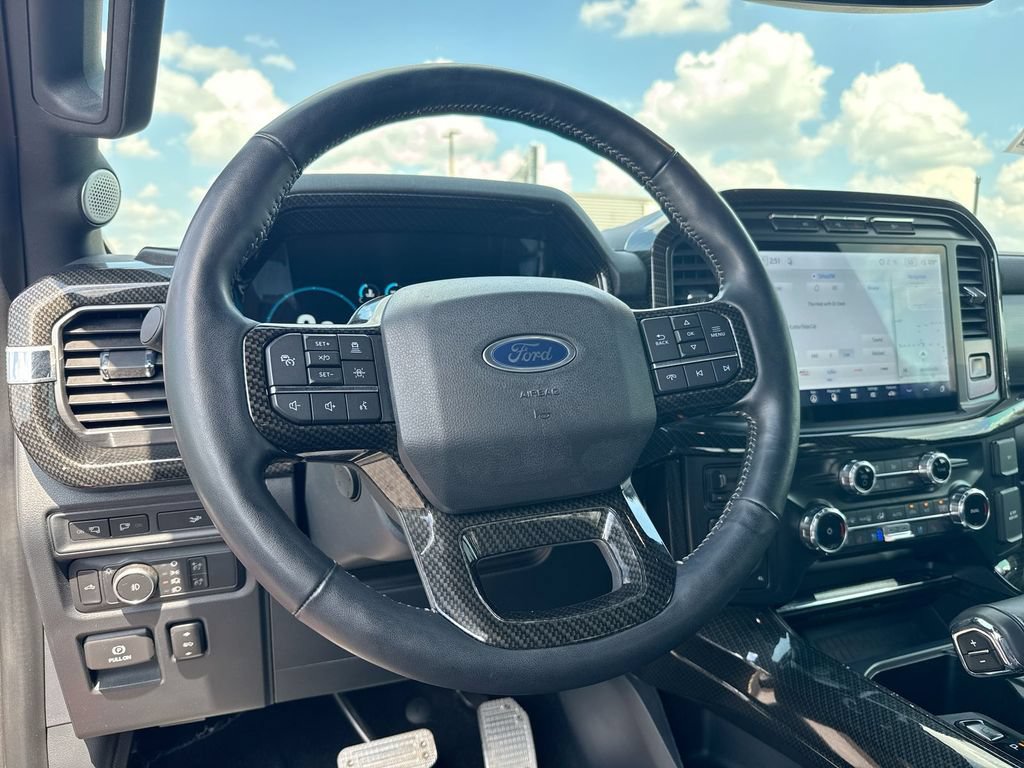 Used 2022 Ford F150 Lariat w/ Equipment Group 502A High AWD/4WD image 11