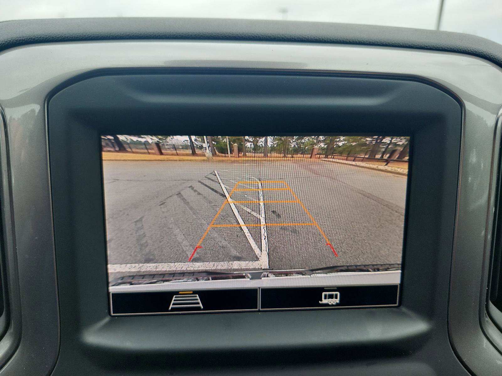 Used 2024 GMC Sierra 2500 Pro w/ Convenience Package image 15