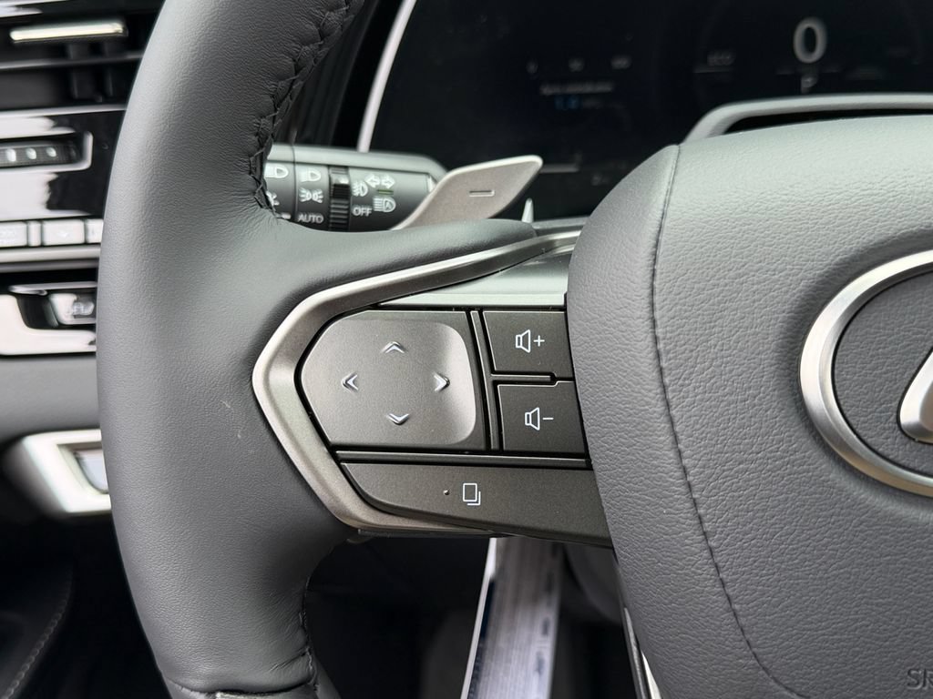 New 2026 Lexus RX 350 w/ Convenience Package AWD/4WD image 16