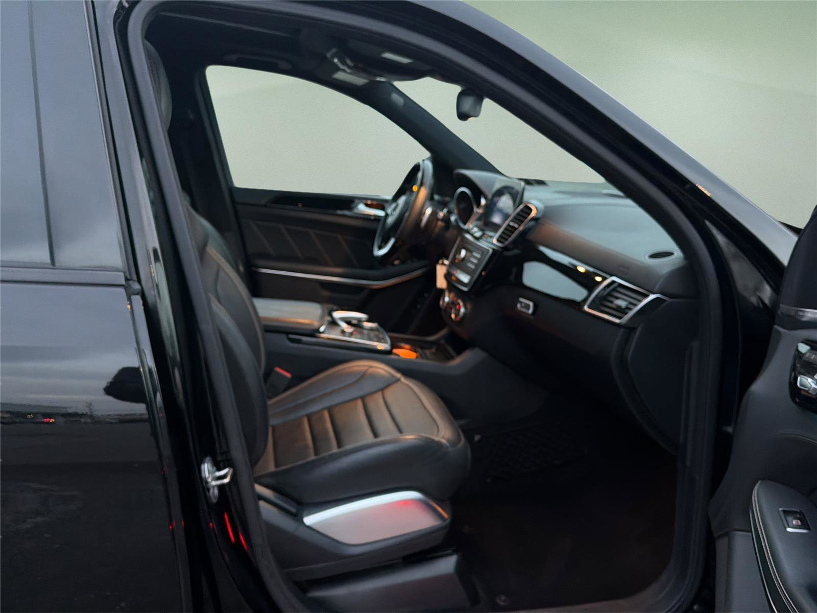 Used 2018 Mercedes-Benz GLS 63 AMG AMG GLS 63 image 21