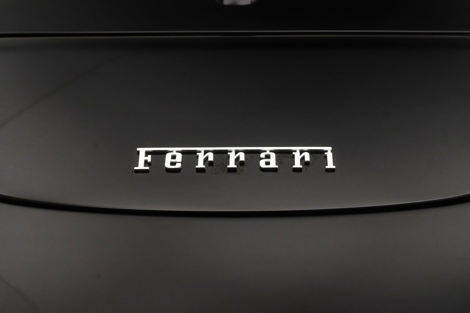 Certified 2025 Ferrari Roma Spider image 25