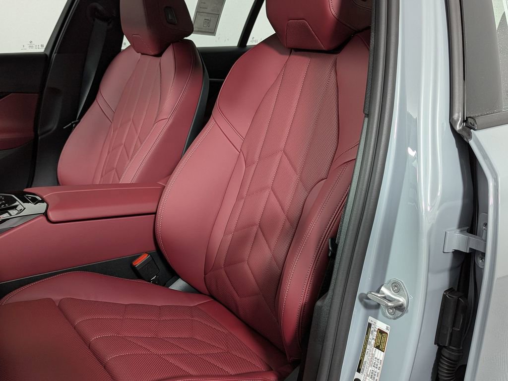 New 2026 BMW i5 eDrive40 image 14