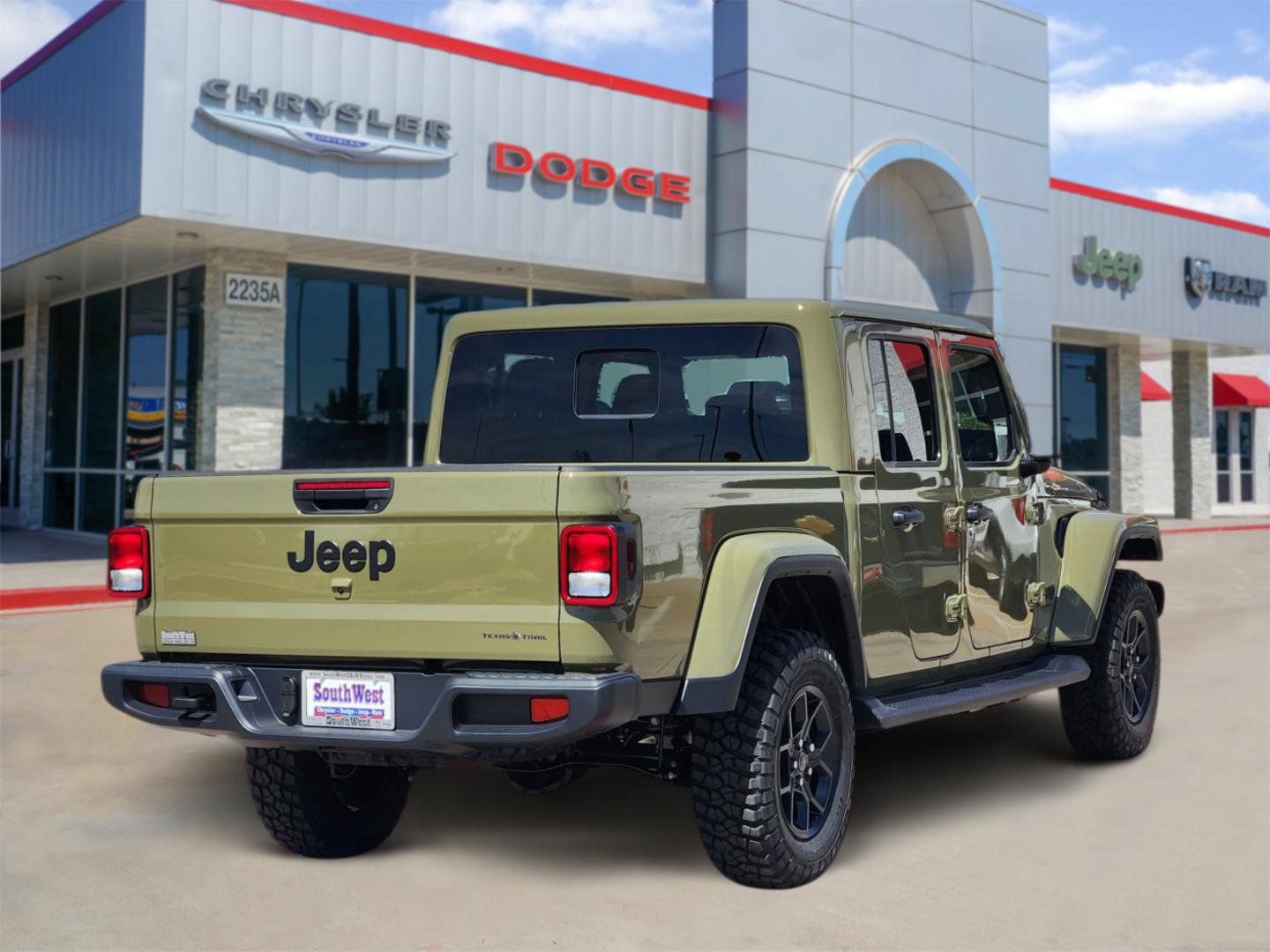 New 2026 Jeep Gladiator Mojave AWD/4WD image 5