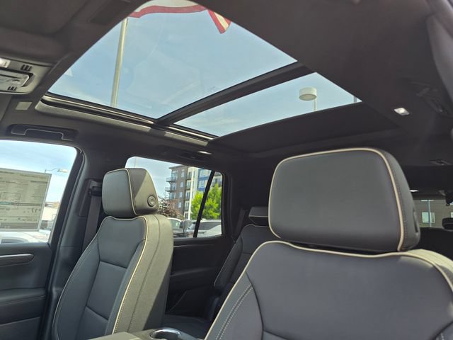 New 2026 Chevrolet Tahoe Premier w/ Sun And Tow Package AWD/4WD image 23