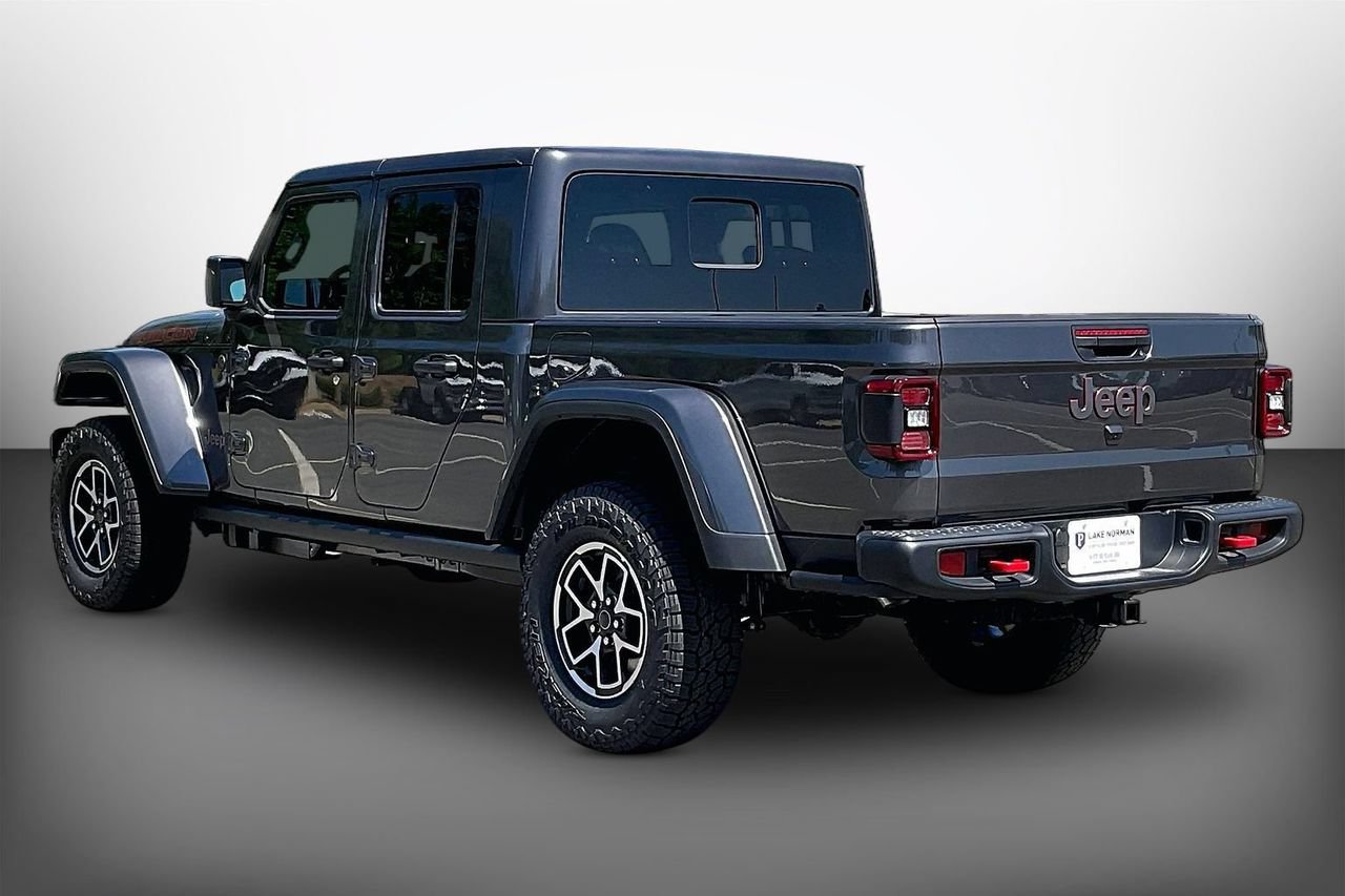 New 2026 Jeep Gladiator Rubicon w/ Steel Power Dome Hood Package AWD/4WD image 6