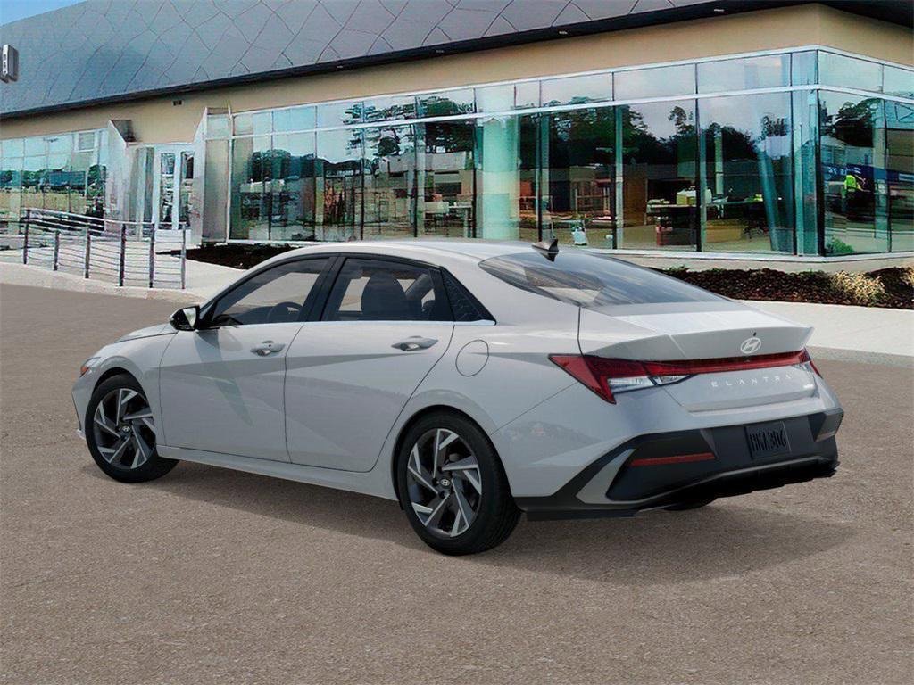 New 2026 Hyundai Elantra Limited image 5