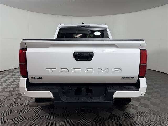 New 2026 Toyota Tacoma TRD Off-Road w/ TRD Off Road Upgrade Package AWD/4WD image 8