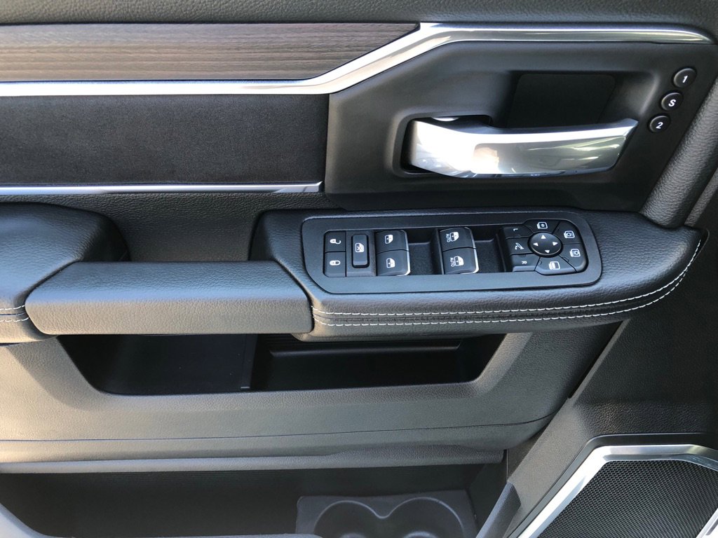 Used 2026 RAM 2500 Laramie image 21