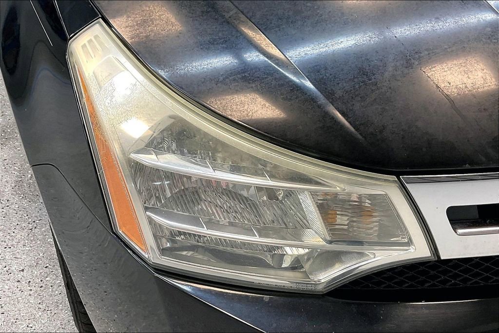 Used 2008 Ford Focus SE FWD image 30