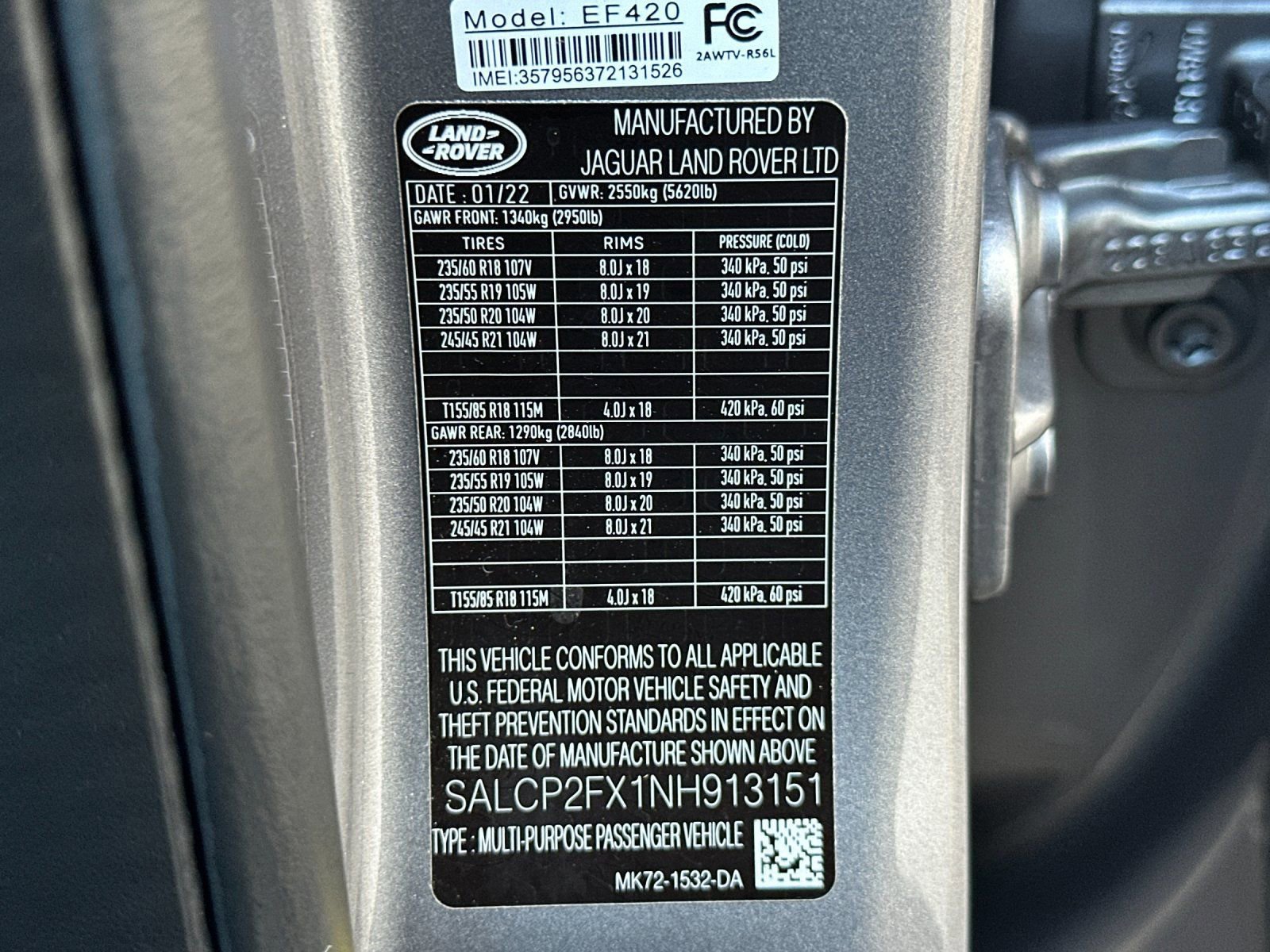 Used 2022 Land Rover Discovery Sport SE AWD/4WD image 35