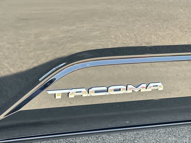 Used 2026 Toyota Tacoma SR5 RWD image 17