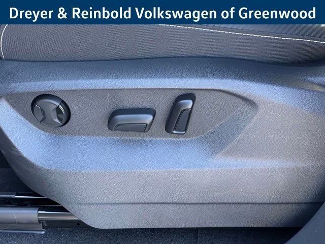 New 2025 Volkswagen Atlas Cross Sport SE image 28