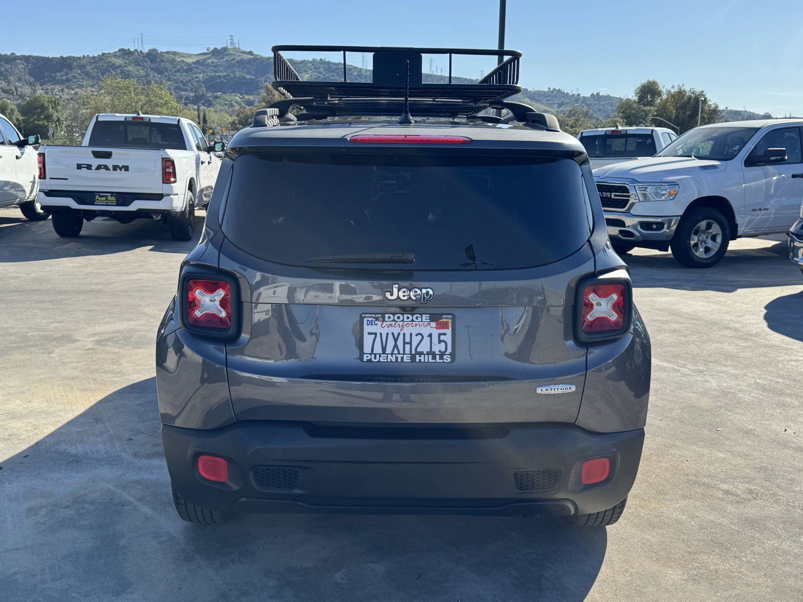 Used 2016 Jeep Renegade Latitude image 5