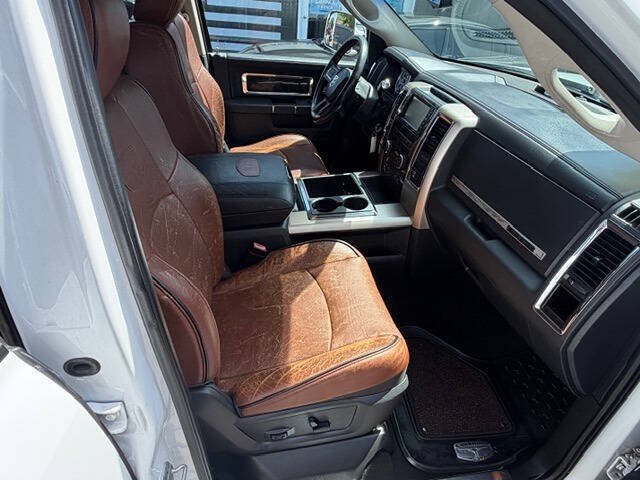 Used 2011 RAM 2500 Longhorn w/ HD Snow Plow Prep Group AWD/4WD image 41