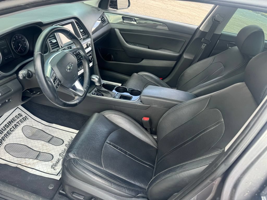 Used 2018 Hyundai Sonata Limited FWD image 13