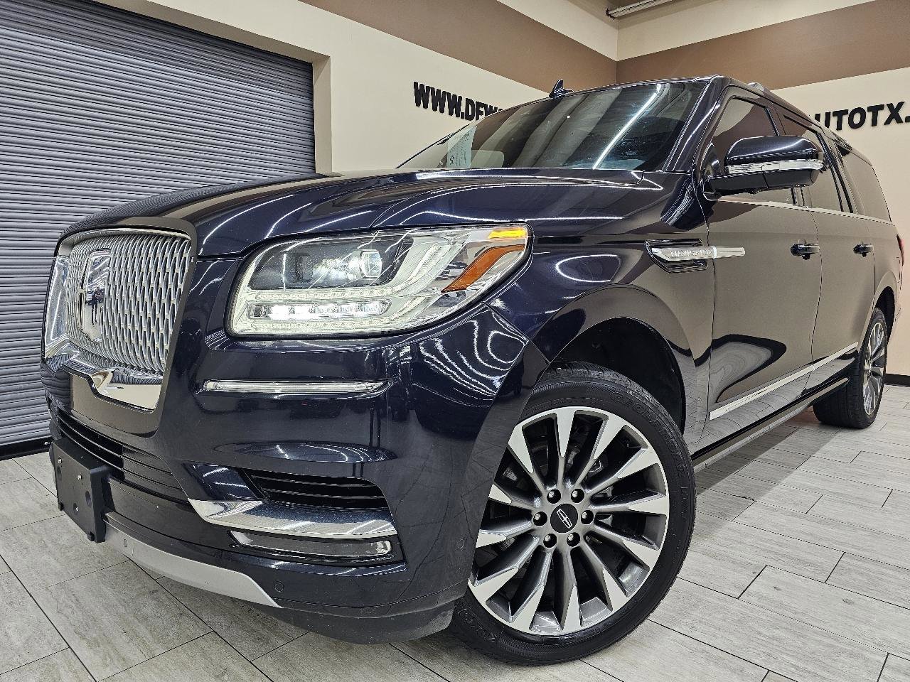 Used 2021 Lincoln Navigator L Reserve RWD image 1