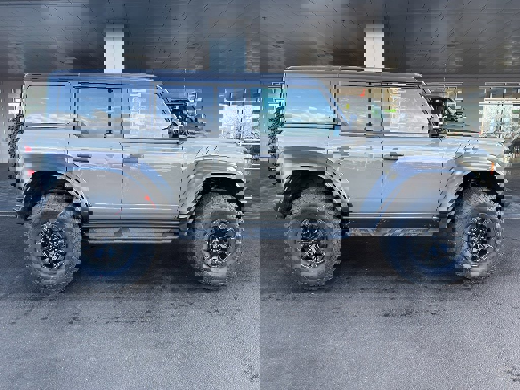 New 2025 Ford Bronco Raptor image 10