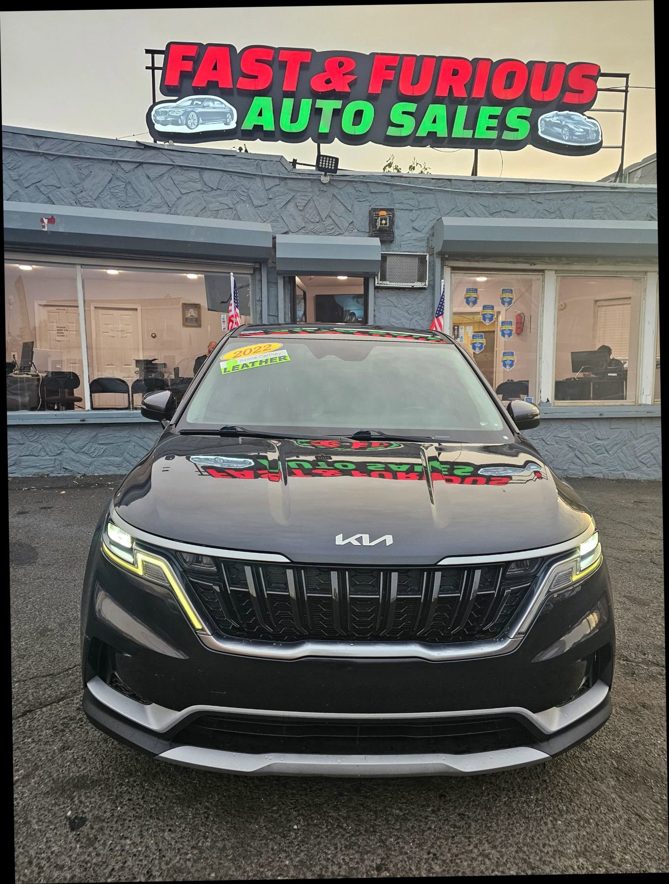 Used 2022 Kia Carnival LX