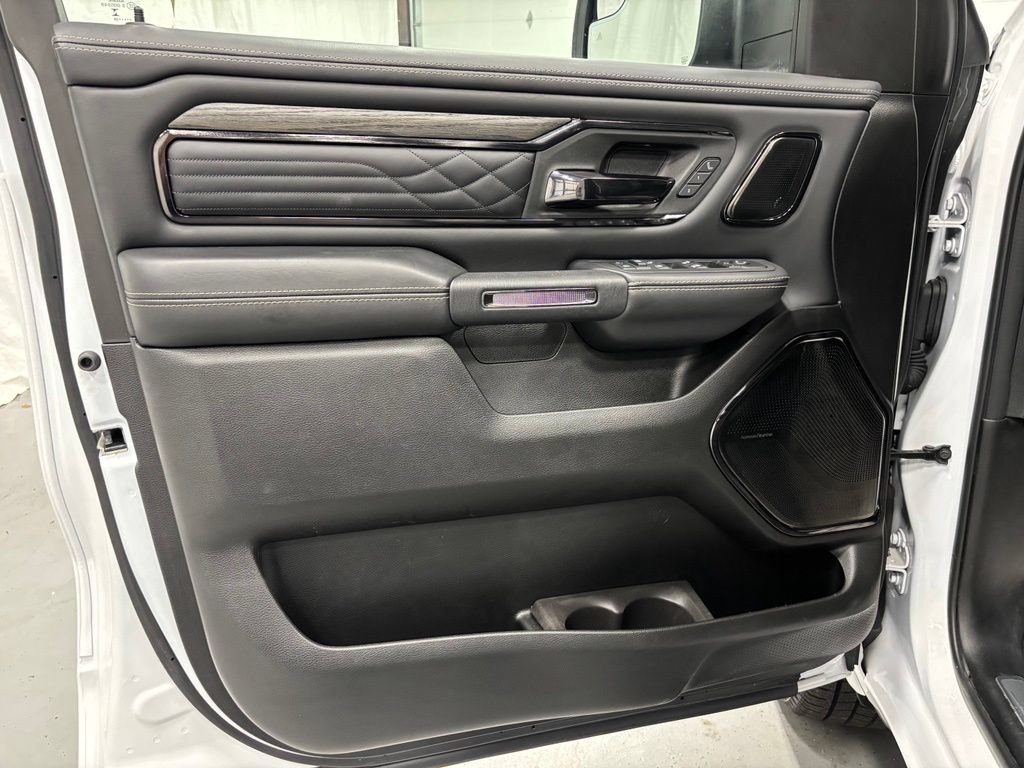 Used 2026 RAM 1500 Limited AWD/4WD image 8