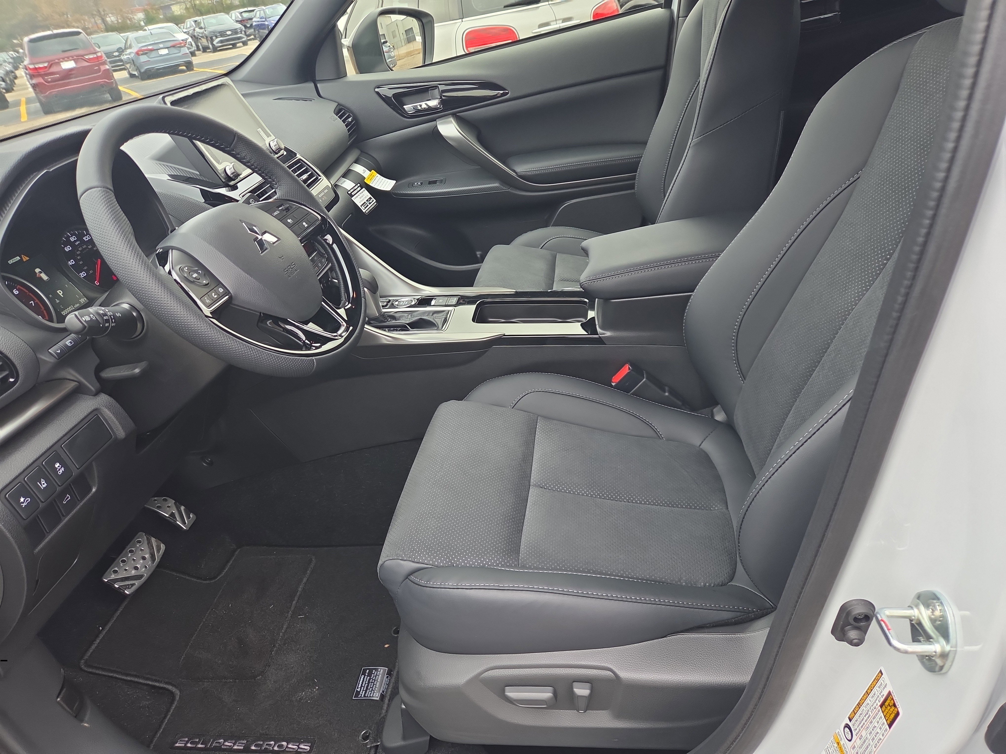 New 2026 Mitsubishi Eclipse Cross AWD image 4