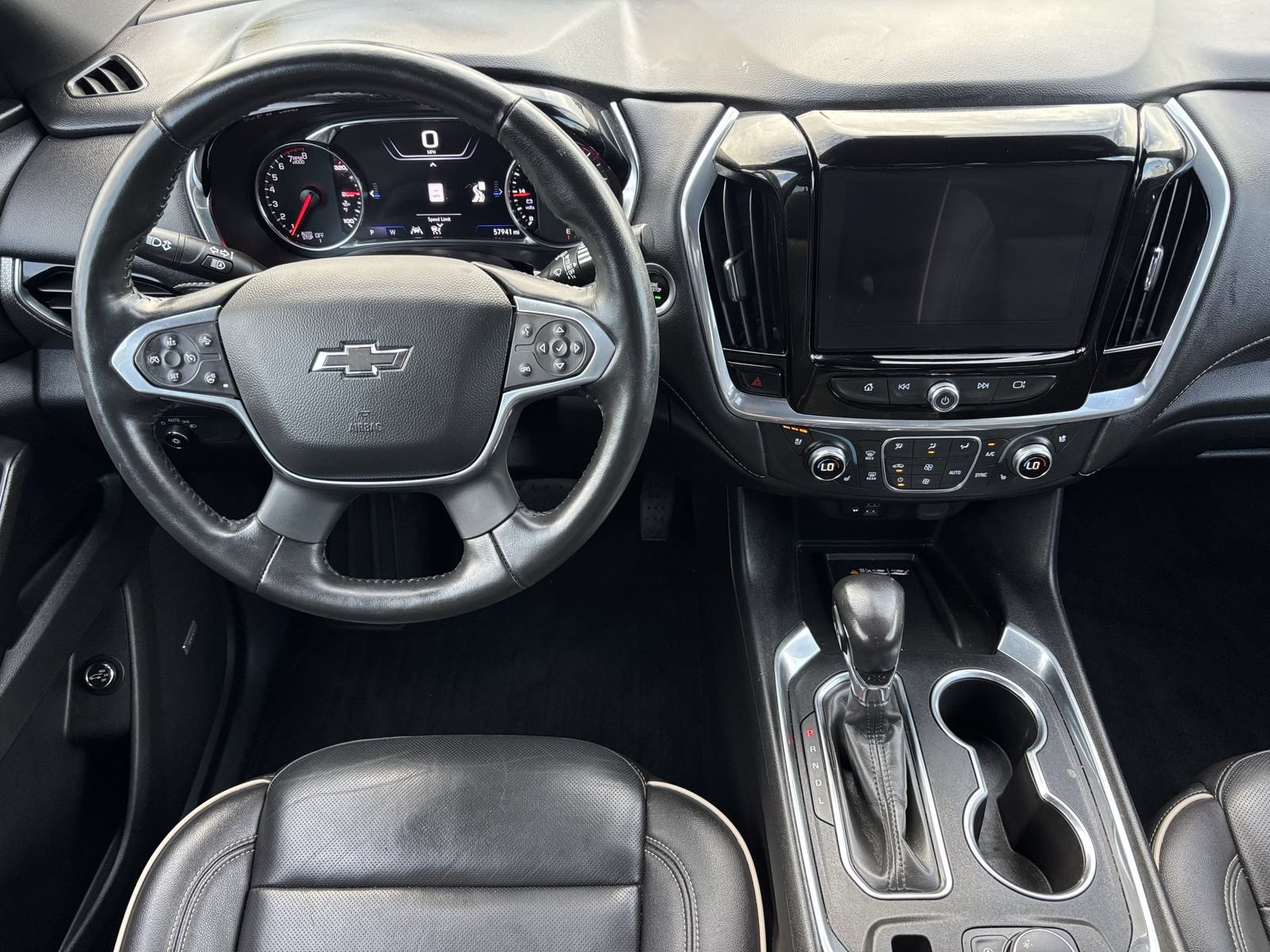 Used 2022 Chevrolet Traverse Premier w/ Redline Edition FWD image 5