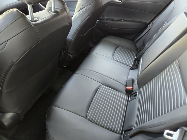 Used 2025 Toyota Corolla Cross AWD Hybrid w/ Convenience Package image 30