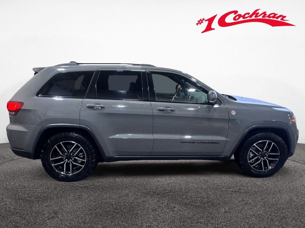 Used 2021 Jeep Grand Cherokee Trailhawk w/ Trailhawk Luxury Group image 8