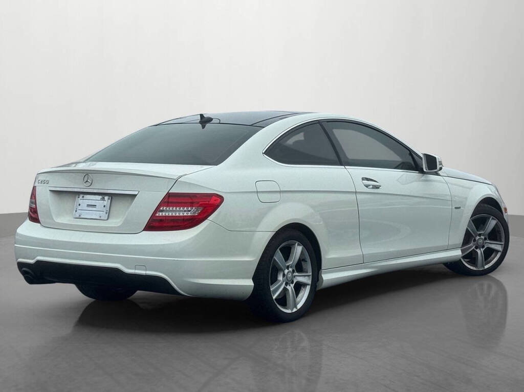 Used 2012 Mercedes-Benz C 250 Coupe image 2